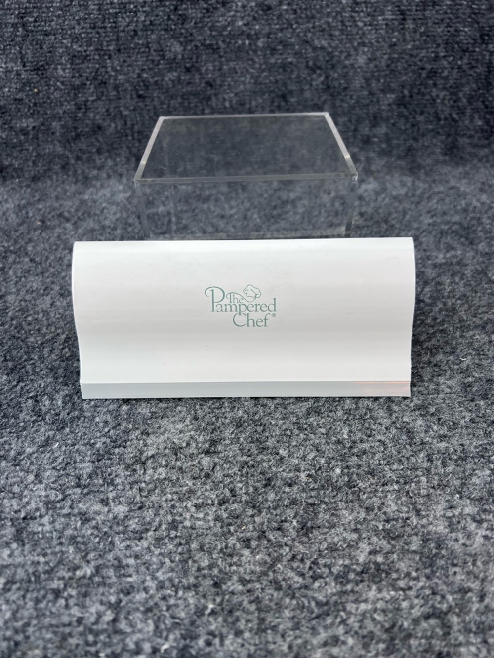 Pampered Chef White Kitchen Handy Scraper #1615